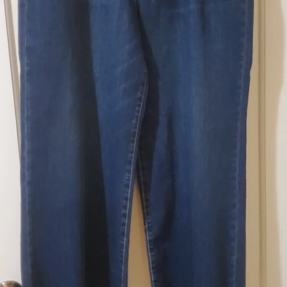 Kut from the Kloth - Meg High Rise Wide Leg Jean - Picture 5 of 8